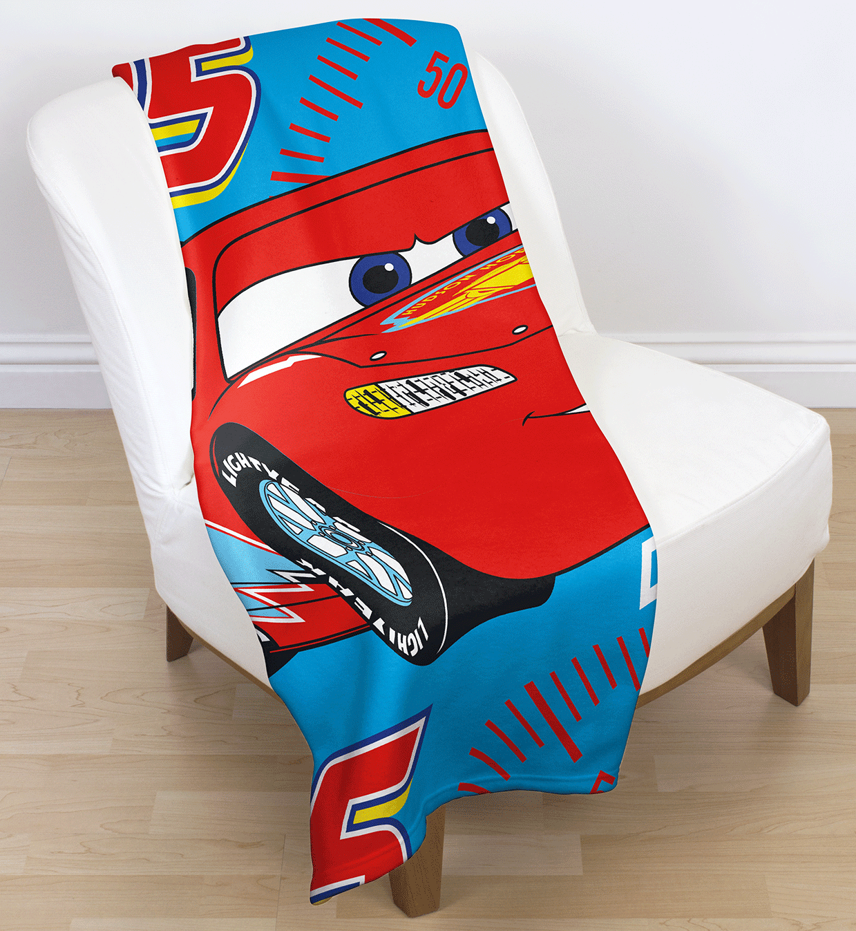 DISNEY CARS 2 CHAMP PANEL FLEECE BLANKET BOYS KIDS RED CHARACTER